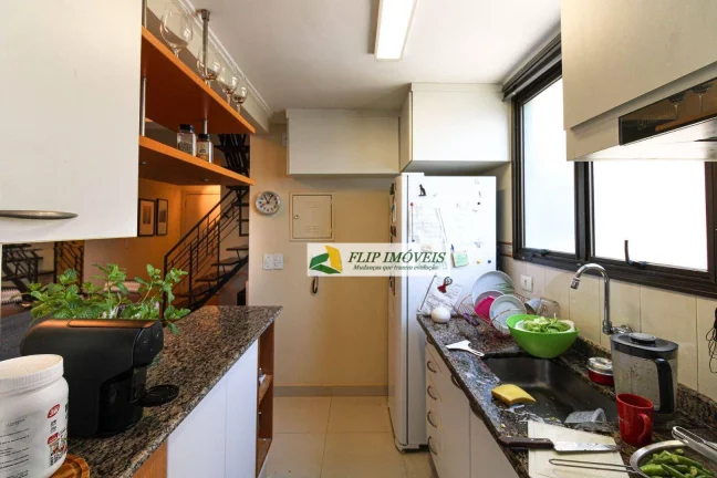 Imagem More em uma cobertura duplex com 110 m² com 2 suítes no miolo do Cambuí - Campinas - SP