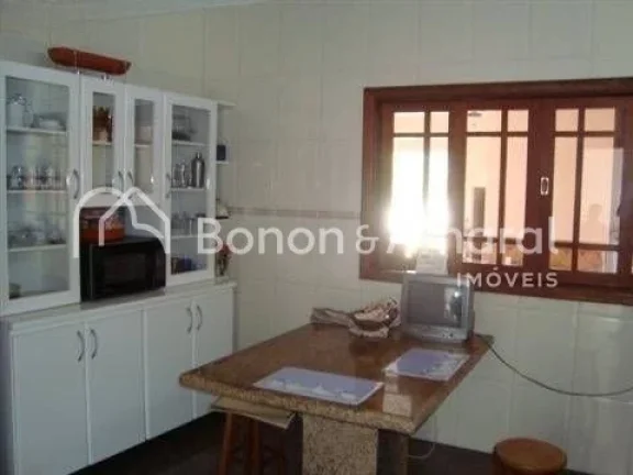 Imagem Casa de Condomínio com 554 m² e 4 Quartos
