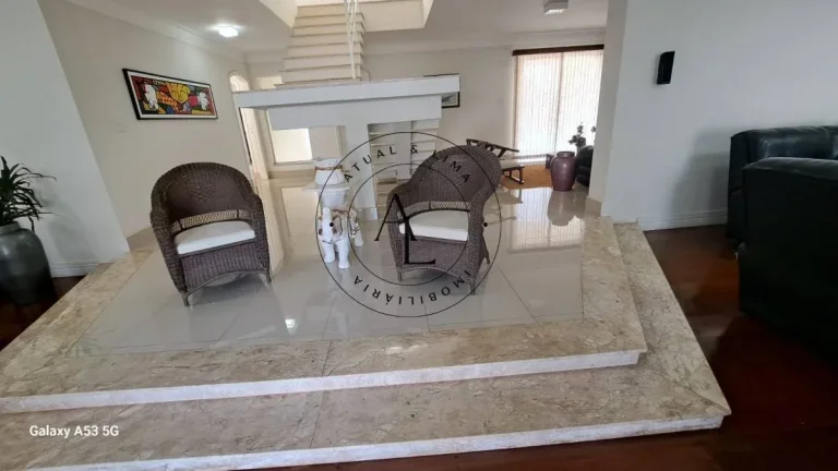Imagem Casa à venda em Campinas, Parque Taquaral, com 4 suítes, área gourmet, piscina, 1260m2!