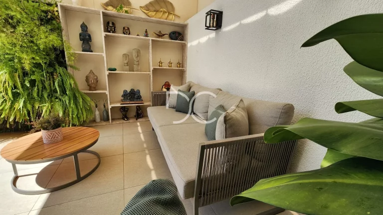 Imagem Condomínio Belvedere lI - Venda Casa Térrea | AC 178,64m² | AT 300m² | 3 Suíte | 4 Ban | 4 Vagas