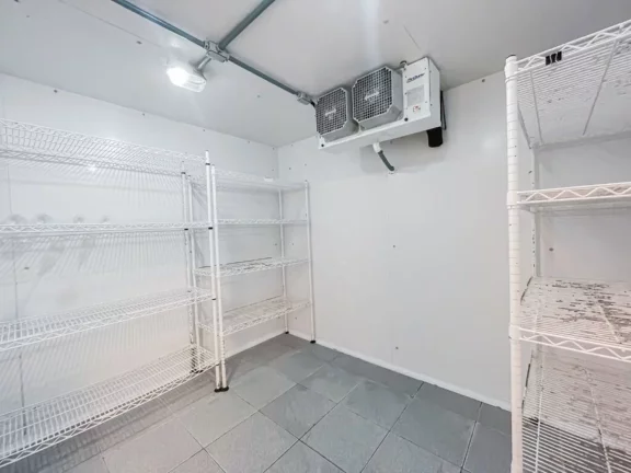 Imagem PREDIO COMERCIAL em São Paulo - SP, Bosque da Saúde