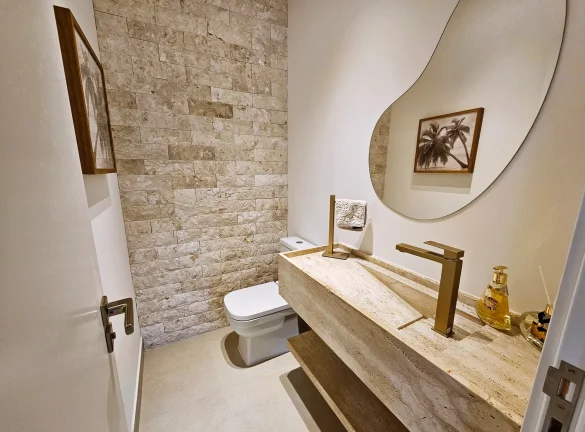 Imagem Casa de Luxo à Venda na Riviera de São Lourenço Módulo 16: 5 Quartos, 5 Suítes, Piscina e Área Gourmet