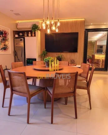 Imagem Casa 3 quartos no Jardins Madri, em terreno com 406,25m² com 209,87m² de área construída possui:...