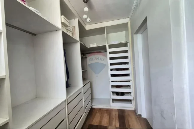 Imagem Casa Comercial em Votorantim: Ampla e Bem Localizada!