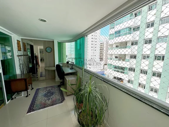 Imagem Apartamento com 3 suítes à venda no Pioneiros em Balneário Camboriú/SC