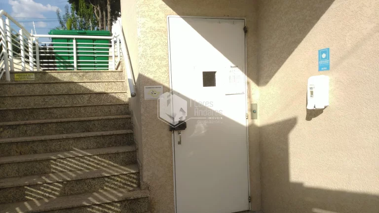 Imagem Sobrado à venda, com 83m² 2 suítes e 2 vagas, impecável semi novo com piso em porcelanato e sol da manhã - Vila Celeste, São Paulo, SP