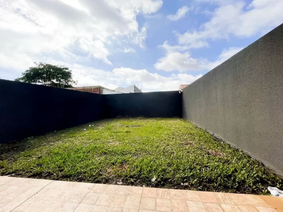 Imagem Casa com 3 Quartos - Estados - FRG - R$315 mil