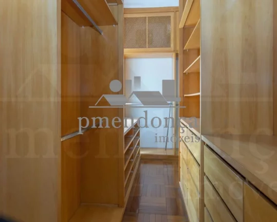 Imagem Apartamento em Higienópolis com 3 quartos (1 suíte) e 1 vaga, 260m²