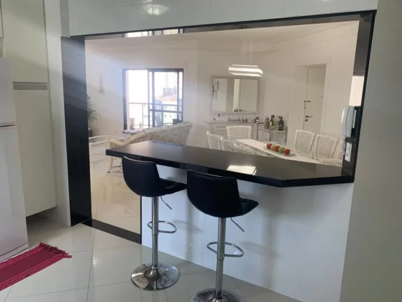 Imagem Apartamento para Venda em Guarujá / SP no bairro Pitangueiras
