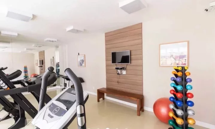 Imagem Lindo Apartamento Andar Baixo de 2 dormitórios (1 suíte) e 2 vagas de garagem no Tatuapé