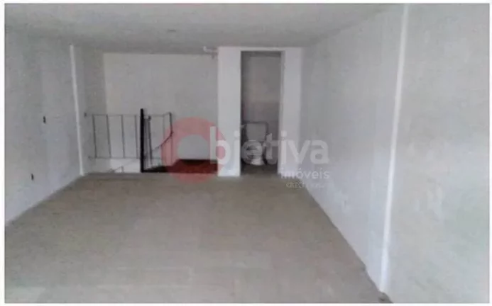 Imagem LOJA DE 25M² À VENDA NO CENTRO DE CABO FRIO