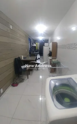 Imagem Apartamento térreo com entrada independente, 2 quartos, varanda com blindex, sem taxa de condomínio. Localização excelente no Vale Encantado.