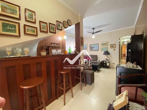 Imagem Casa com 5 dormitórios à venda por R$ 1.500.000 - Marapé - Santos/SP
