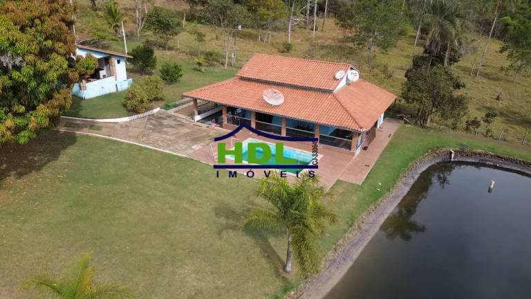 Imagem Chácara Exclusiva Riquíssima d´água em Hidrolândia/GO