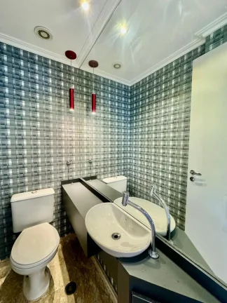 Imagem Apartamento 142M², 3Q, 3 Suítes, 5 Banheiros, 3 Vagas, Lavabo, Academia, Piscinas, Churrasqueira, Quadra, Depósito, Playground, Closet, Copa, Despensa