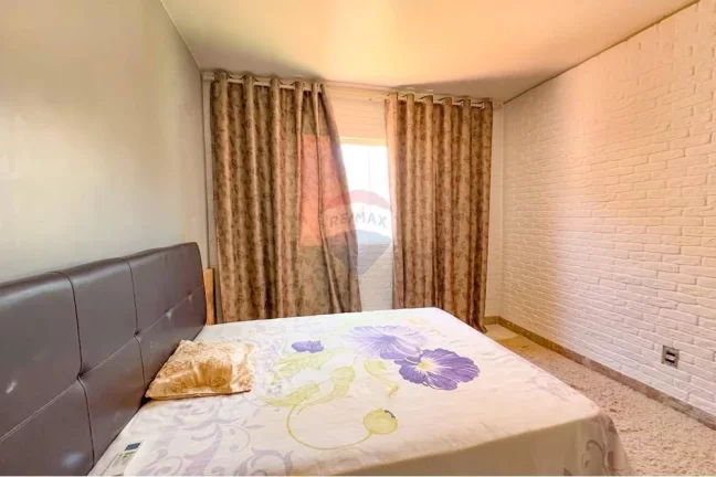 Imagem Casa com 4 Quartos à Venda, 