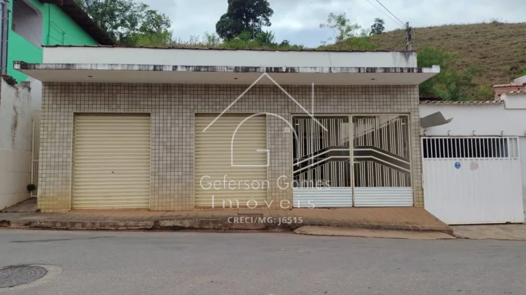 Imagem Casa à venda - Com 03 Quartos - Centro - Mantena - MG