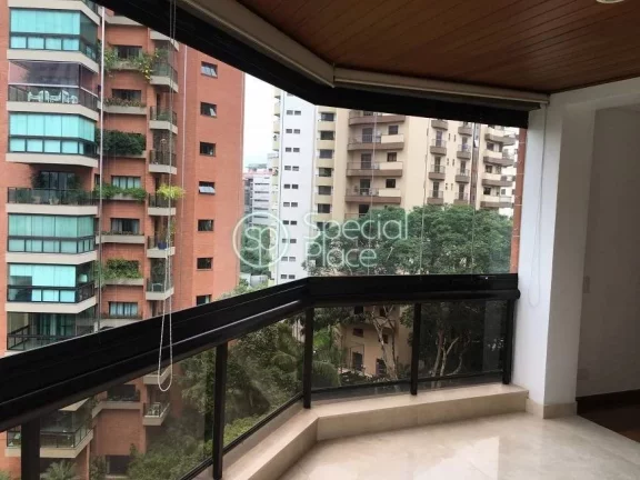 Imagem Apartamento no bairro Moema com 287m² área privativa/útil, 3 dormitório(s), 3 suíte(s), 4 vaga(...