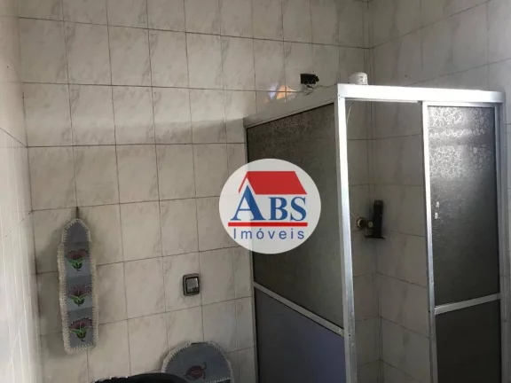 Imagem sobrado com piscina