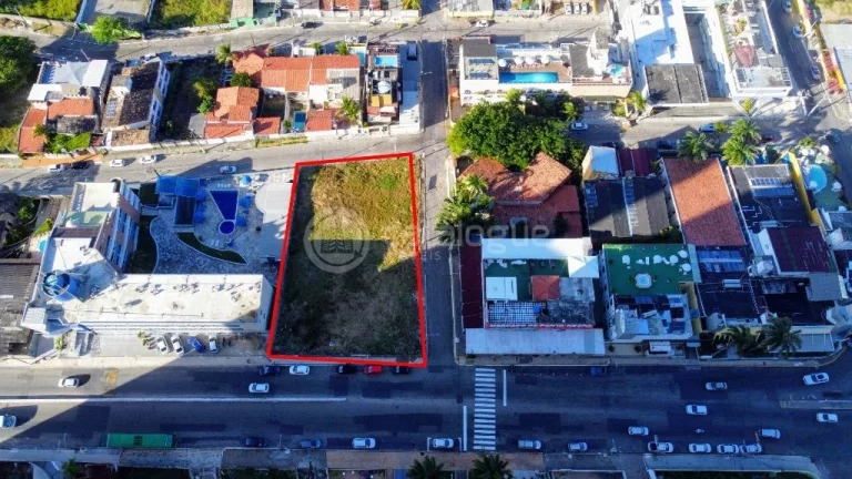 Imagem Terreno em Ponta Negra, na Av. Eng. Roberto Freire