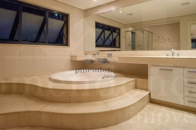 Imagem Incrível Apartamento com magnificos terraços!!! Apartamento de 390m² generosamente distribuídos,...