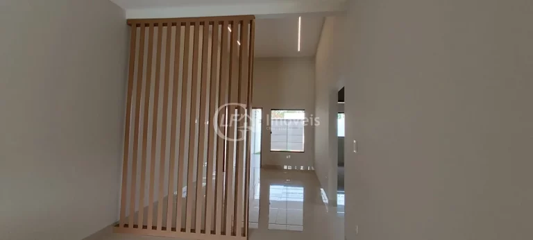 Imagem Imperdível! Casa à venda em Campo Grande-MS, Vila Palmira - 3 quartos, 1 suíte, 1 vaga, 105m²
