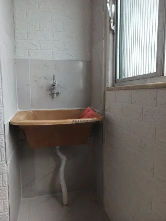 Imagem Apartamento com 2 dormitórios à venda, 38 m² por R$ 150.000,00 - Vila Lage - São Gonçalo/RJ