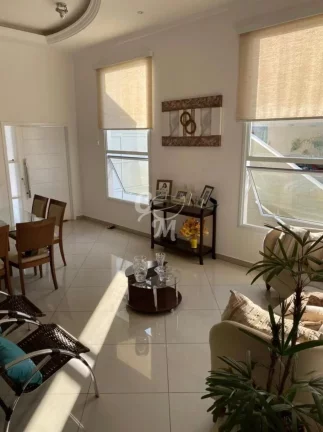 Imagem Excelente Casa em Condomínio!