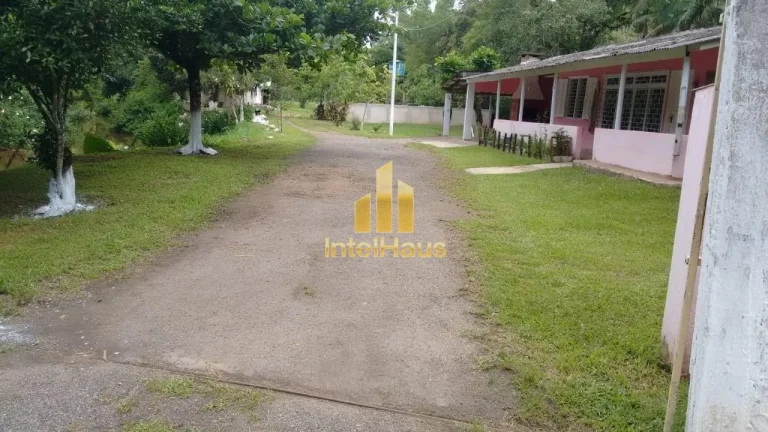 Imagem Descubra o encanto de viver em harmonia com a natureza nesta chácara de 2,57 ha (25.686 m²) na Ser...