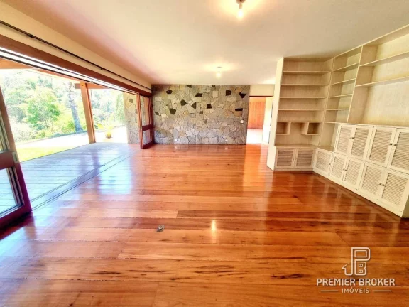 Imagem Casa à venda, 950 m² por R$ 2.000.000,00 - Cascata do Imbuí - Teresópolis/RJ