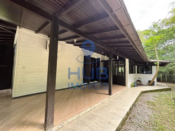 Imagem Casa Ampla e Aconchegante na Costa de Dentro - Florianópolis