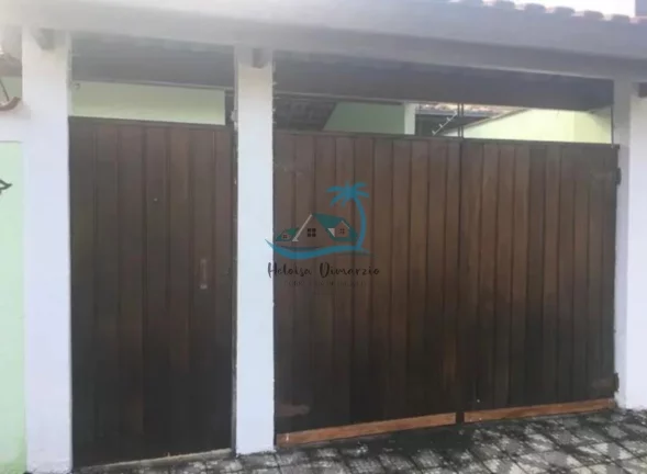 Imagem Maravilhosa casa com 218m² de área construída, 3 dormitórios à venda no Centro de Ubatuba.