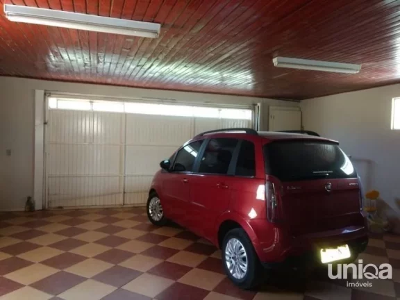 Imagem Bairro São José próximo a UFSM. Linda casa 5 dormitórios Garagem Piscina