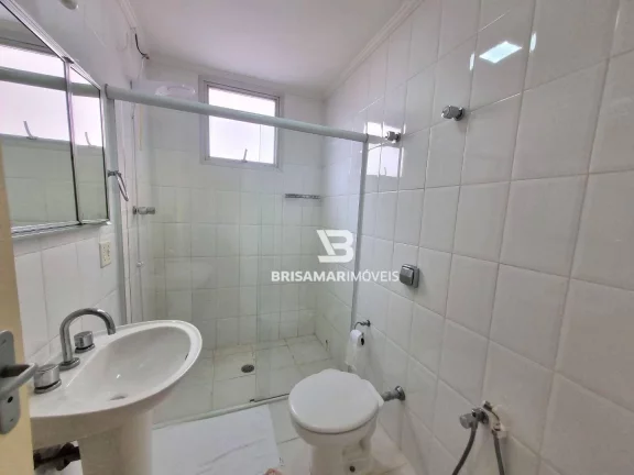 Imagem PITANGUEIRAS- UMA QUADRA DA PRAIA , GARAGEM NO PRÉDIO, CONDOMÍNIO BAIXO.