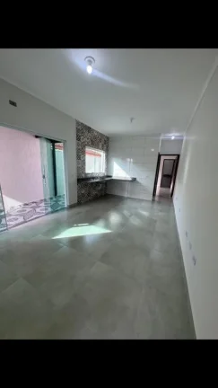 Imagem Casa para Venda em Itanhaém, Tupy, 2 dormitórios, 1 suíte, 2 banheiros, 2 vagas