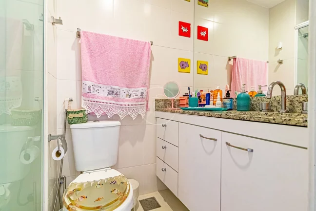 Imagem APARTAMENTO com PLANTA para 4 DORMITÓRIOS na FREGUESIA - Rio de Janeiro, RJ