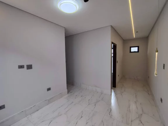 Imagem Casa para Venda em Praia Grande, Caiçara, 4 dormitórios, 4 suítes, 5 banheiros, 3 vagas