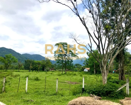 Excelente área as margens da BR 101 em Pirabeiraba, com 171.016,50m² de área total, com 119m de f...