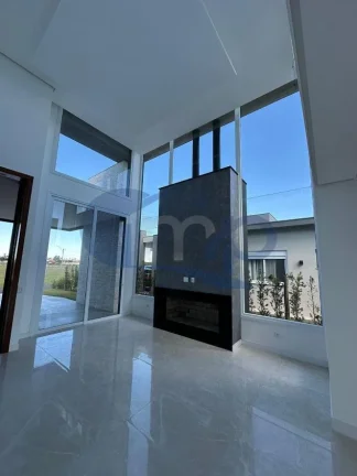 Imagem Casa á venda com 3 suítes no Engenho Velho em Torres/RS