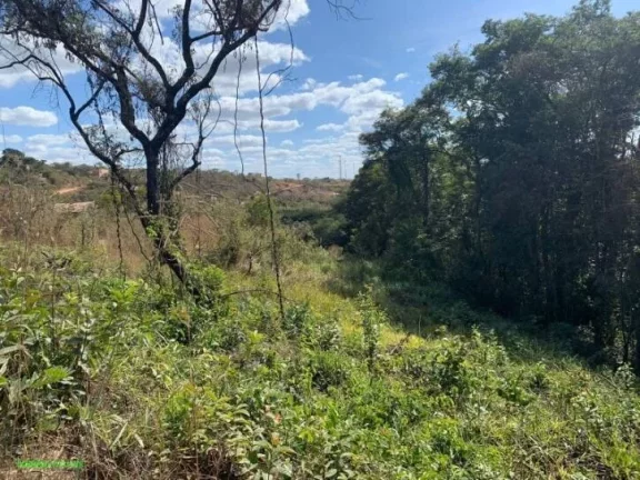 Imagem OPORTUNIDADE!!!
* EXCELENTE CHÃCARA 
*COM ÃREA DE 3.937 MÂ²
*POSSUI LUZ E MINA
*ÃTIMA LOCALIZAÃÃ...