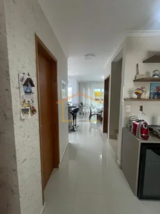 Imagem Casa em Condomínio Fechado!
Excelente casa, 3 dormitórios, sendo 1 suíte, lavabo, cozinha planeja...