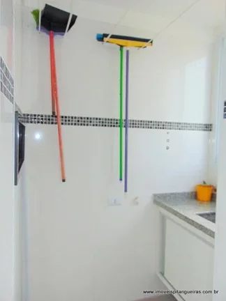 Imagem Astúrias - Frente ao mar - Totalmente reformado - Pequena vista para o mar - Garagem demarcada.