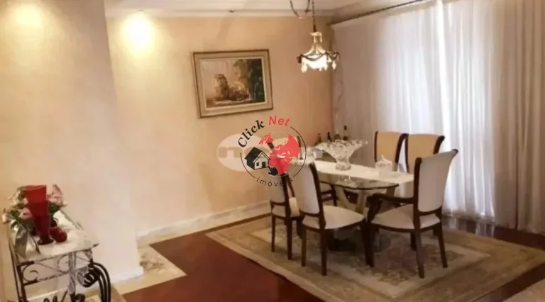 Imagem Luxuoso Sobrado à Venda no Condomínio Swiss Park – 457m² de Sofisticação e Conforto