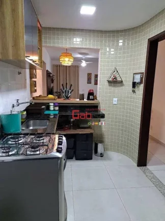 Imagem Apartamento com 2 dormitórios à venda, 75 m² por R$ 410.000,00 - Nova São Pedro - São Pedro da Aldeia/RJ