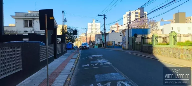 Imagem Sala Comercial Térrea de 70m² para Locação no EJB