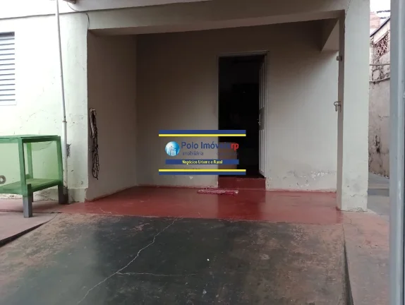 Imagem Casa em Serrana - SP R$ 180.000,00 são 2 casas no terreno 10 X 25 m, 1 dormitório, sala, cozinha, 1 carro, quintal - Centro