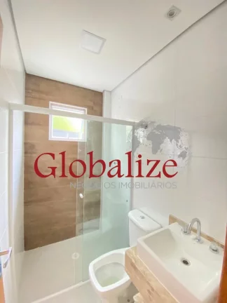 Imagem Casa com 3 quartos,1 suíte, piscina à venda no bairro do Embaré em Santos por R$ 1.000.000,00