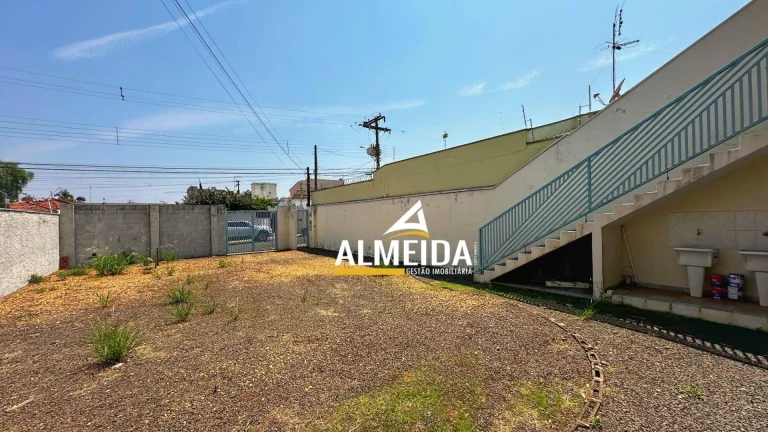 Imagem Kitnet com 4 dormitórios à venda, 130 m² por R$ 640.000 - Bela Vista - Rio Claro/SP