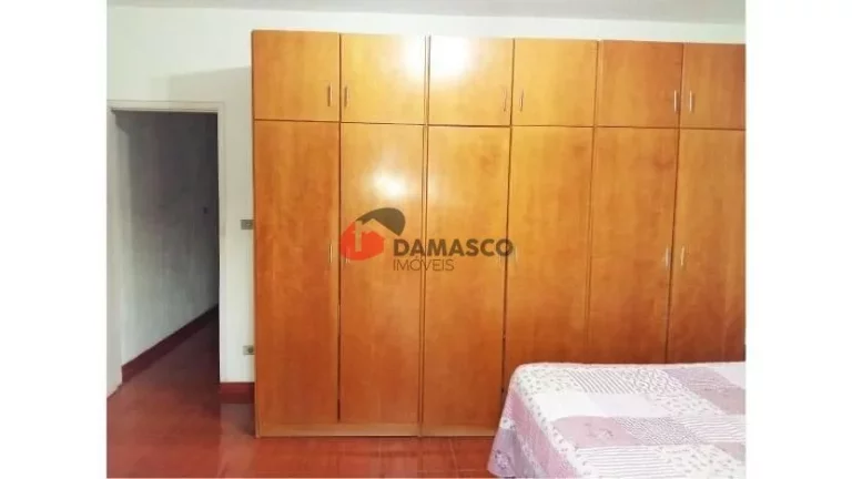 Imagem Sobrado à venda 3 Quartos, 2 Vagas, 250M², Santa Maria, São Caetano do Sul - SP