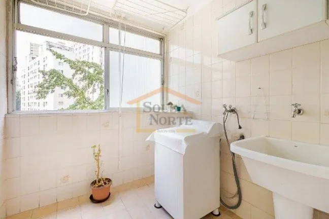 Imagem Apartamento 95m², dispõe de 2 dormitórios, 3 banheiros, sala dois ambientes, cozinha e area de se...
